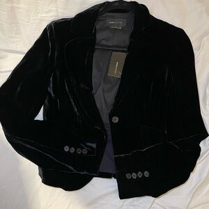 Black cropped velour jacket